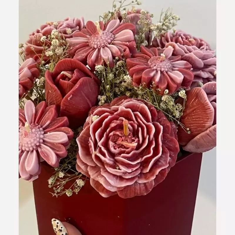 باکس گل زرشکی